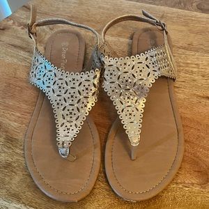Dreams Pairs Gold Metallic Sandals